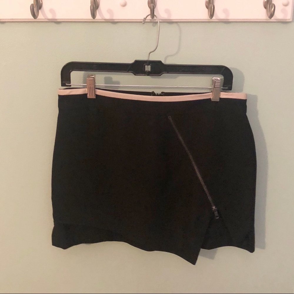 Forever 21 Black Skirt